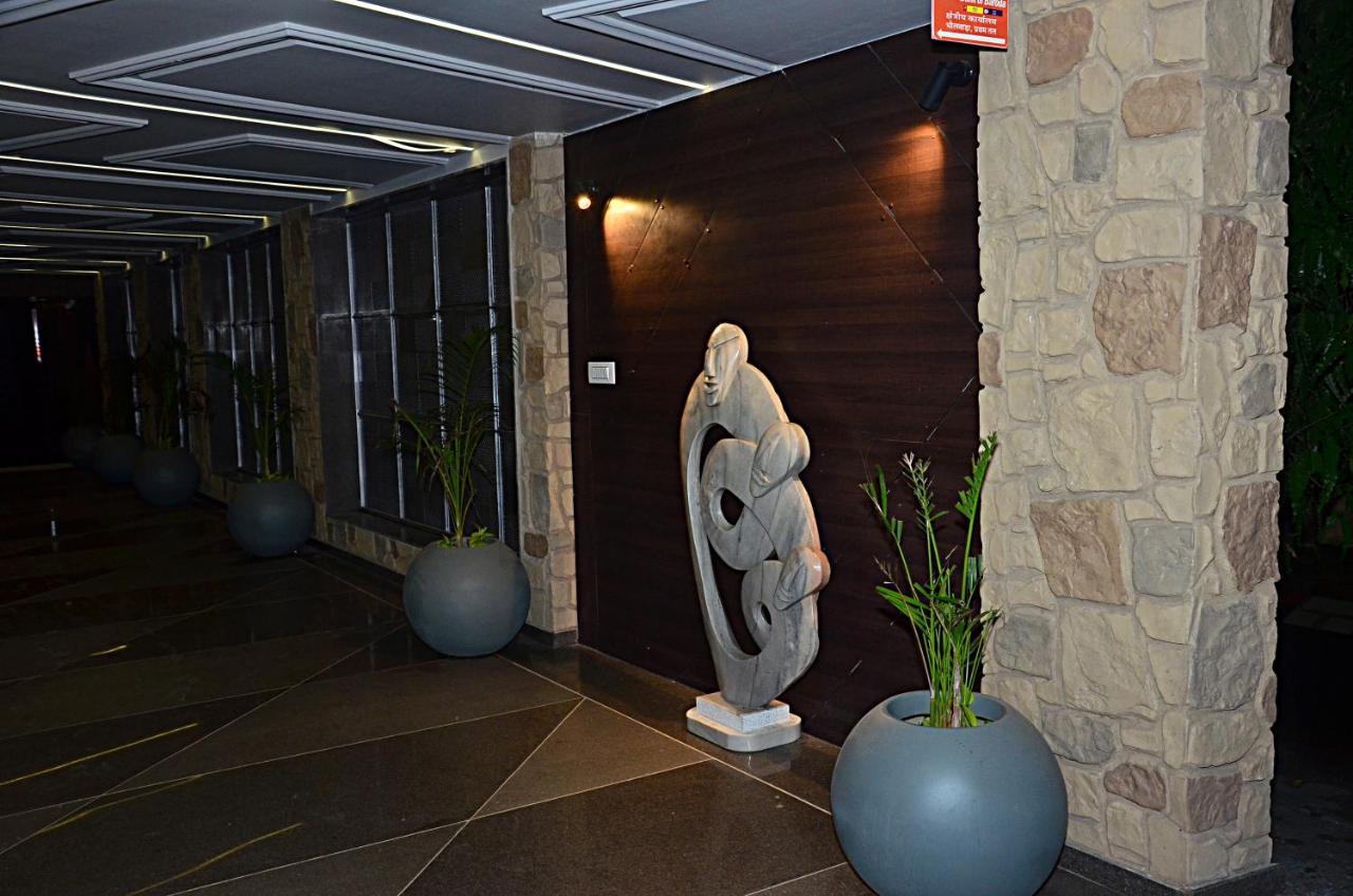 Hotel Bmd The Grand Bhīlwāra Kültér fotó